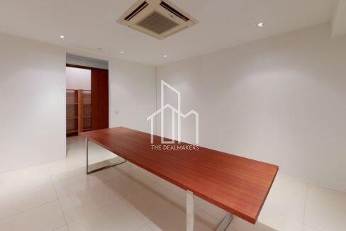 168-Ocean-Dr-Unfurnished (9)
