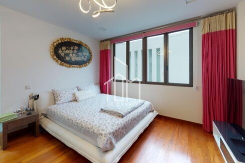 77-Ocean-Drive-Bedroom(11)