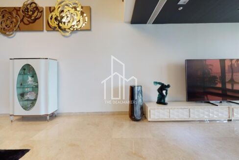 77-Ocean-Drive-Living-Room(1)