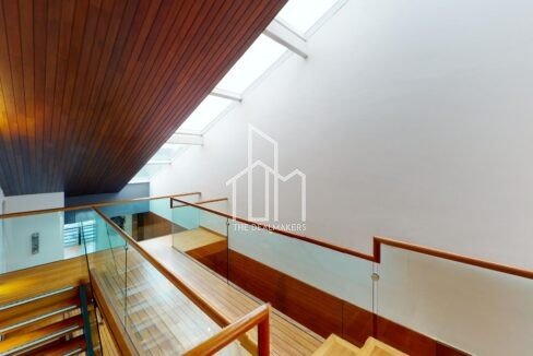 77-Ocean-Drive-Staircase(1)