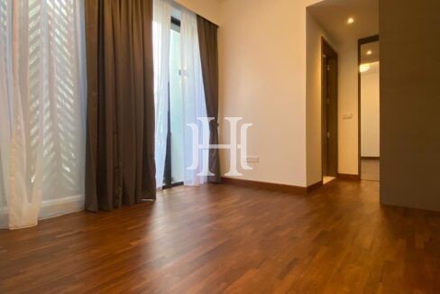 Master Bedroom(Level 2) (3)