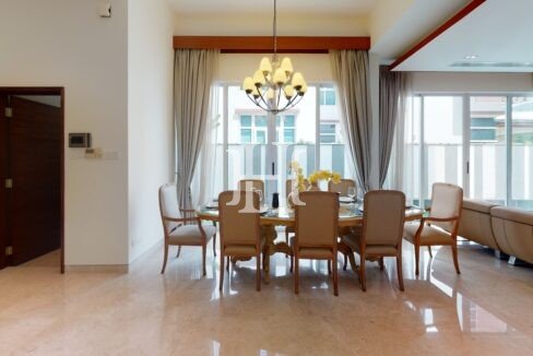 27A-Toh-Avenue-Dining-Room