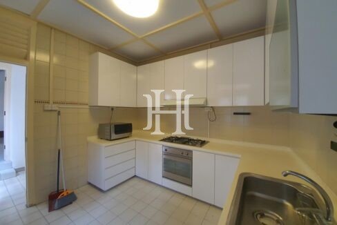 Kitchen 1-1