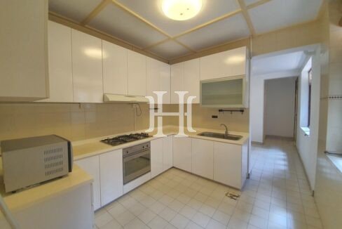 Kitchen 1-2