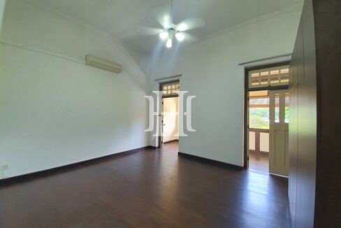 Master bedroom 1-1