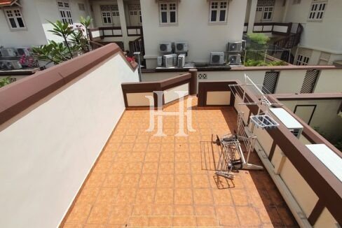 Outdoor patio